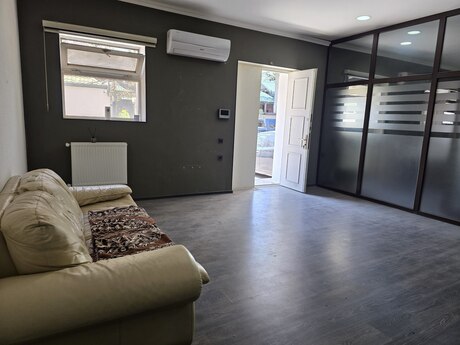 Obyekt - Azadlıq Prospekti m. - 130 m²