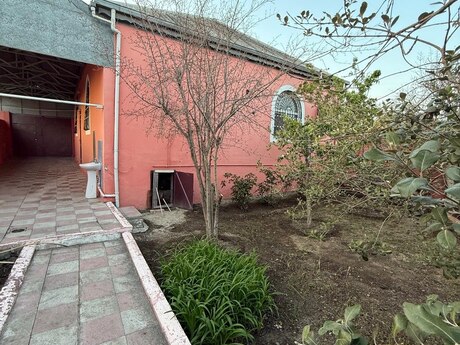 3 otaqlı həyət evi/bağ evi - Biləcəri q. - 120 m²