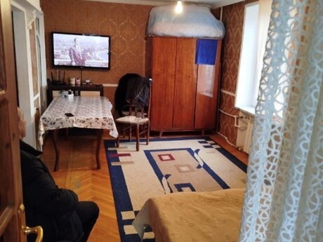 1 otaqlı köhnə tikili - Nizami m. - 40 m²