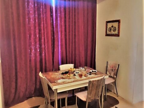 1 otaqlı köhnə tikili - Nəsimi r. - 40 m²