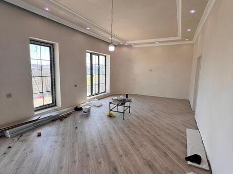 3 otaqlı həyət evi/bağ evi - Buzovna q. - 95 m²