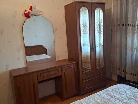 2 otaqlı köhnə tikili - Memar Əcəmi m. - 50 m²