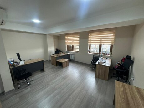 1-комн. офис - м. Нариман Нариманов - 40 м²
