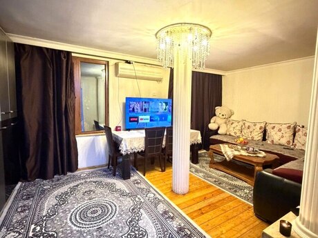 Объявление №6060634 - Баку, м. Иншаатчылар, 3-комн., 65 м², 2/5 этаж