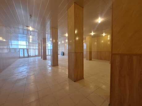 Obyekt - İnşaatçılar m. - 350 m²