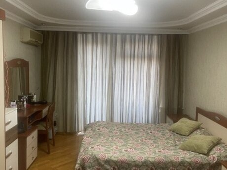3 otaqlı köhnə tikili - Nizami m. - 80 m²