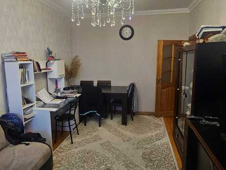 2 otaqlı köhnə tikili - Xalqlar Dostluğu m. - 60 m²