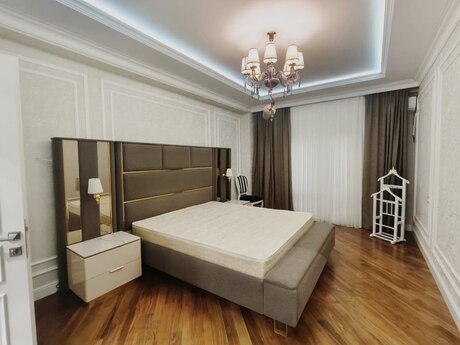 4 otaqlı yeni tikili - Nəsimi r. - 200 m²