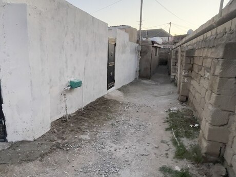 3 otaqlı həyət evi/bağ evi - Binəqədi q. - 60 m²