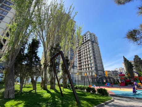 5 otaqlı yeni tikili - Gənclik m. - 166 m²