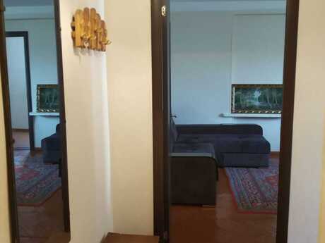 2 otaqlı köhnə tikili - Gənclik m. - 40 m²