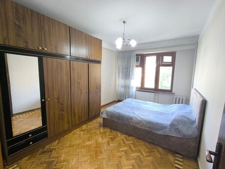 3 otaqlı köhnə tikili - 28 May m. - 100 m²