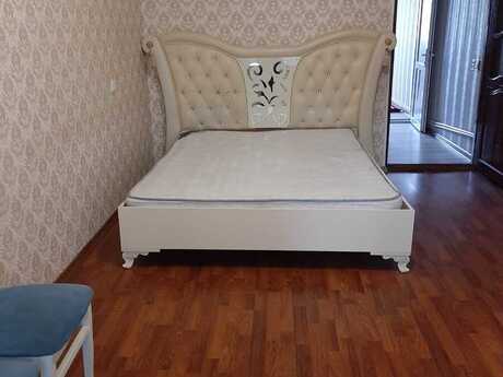2 otaqlı köhnə tikili - İnşaatçılar m. - 60 m²