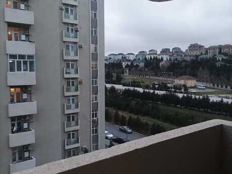 1 otaqlı yeni tikili - İnşaatçılar m. - 45 m²