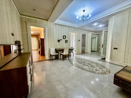 4 otaqlı yeni tikili - Sahil m. - 180 m²