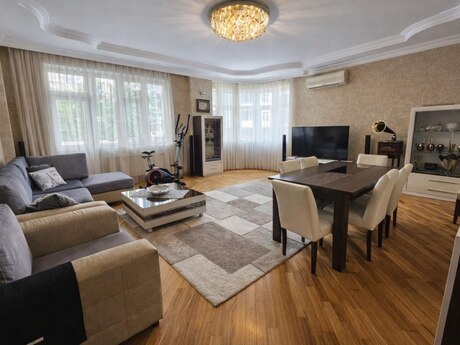 Elan №6060707 - Bakı, Nizami m., 4 otaqlı, 203 m², 3/17 mərtəbə
