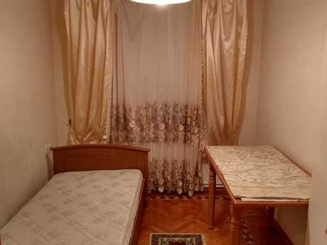 3 otaqlı köhnə tikili - Elmlər Akademiyası m. - 60 m²