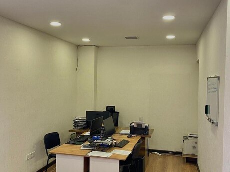 2 otaqlı ofis - 28 May m. - 70 m²