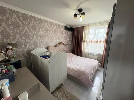 5 otaqlı köhnə tikili - Neftçilər m. - 100 m²