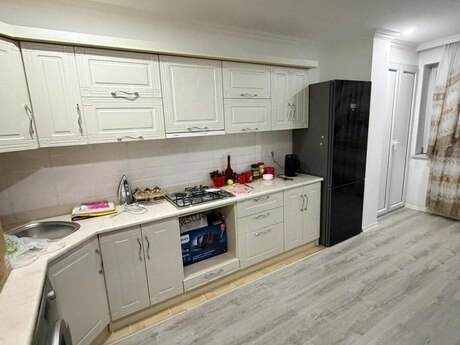 1 otaqlı köhnə tikili - Yeni Yasamal q. - 55 m²