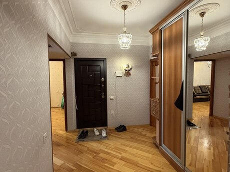 4 otaqlı köhnə tikili - Həzi Aslanov m. - 96 m²