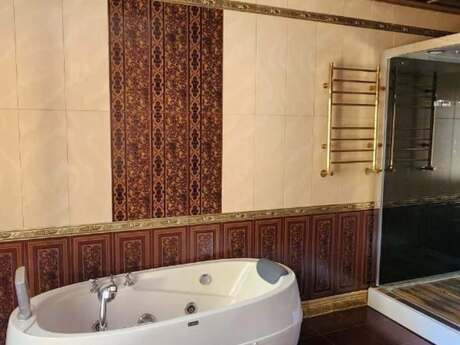 4 otaqlı həyət evi/bağ evi - Mərdəkan q. - 90 m²