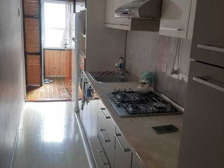 1 otaqlı köhnə tikili - İçəri Şəhər m. - 43 m²