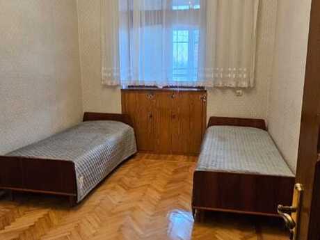 3 otaqlı köhnə tikili - Nəriman Nərimanov m. - 75 m²