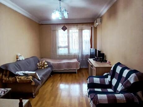 2 otaqlı köhnə tikili - Memar Əcəmi m. - 50 m²