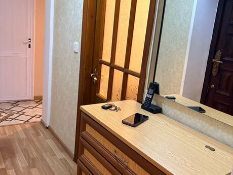 3 otaqlı köhnə tikili - Nəriman Nərimanov m. - 60 m²