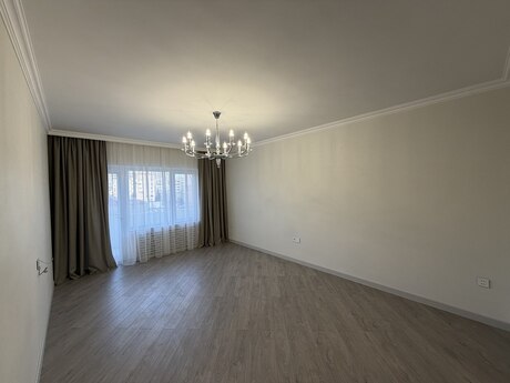 3 otaqlı köhnə tikili - Şah İsmayıl Xətai m. - 85 m²