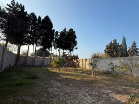 5 otaqlı həyət evi/bağ evi - Novxanı q. - 200 m²