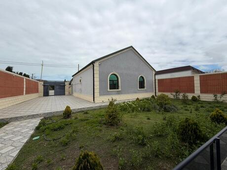 3 otaqlı həyət evi/bağ evi - Novxanı q. - 100 m²