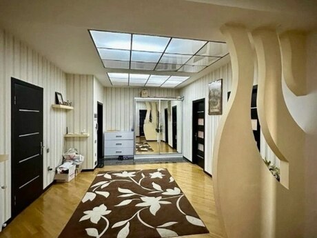 Elan №6061206 - Bakı, 8 Noyabr m., 4 otaqlı, 157 m², 17/17 mərtəbə