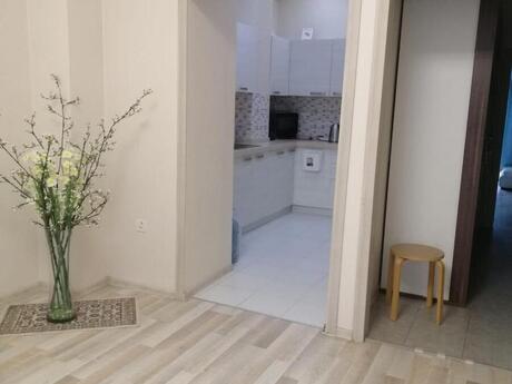 3 otaqlı yeni tikili - Ağ şəhər q. - 100 m²