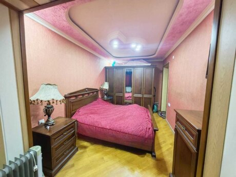 3 otaqlı köhnə tikili - Nərimanov r. - 90 m²