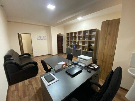 3 otaqlı ofis - Şah İsmayıl Xətai m. - 100 m²