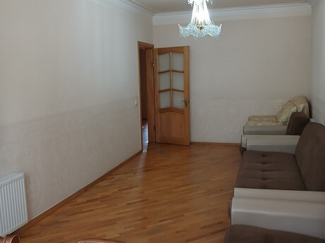 3 otaqlı köhnə tikili - Bakıxanov q. - 89 m²