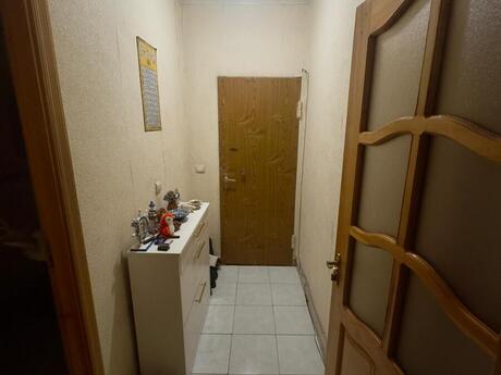 2 otaqlı köhnə tikili - 20 Yanvar m. - 55 m²