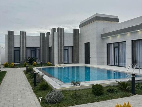 5 otaqlı həyət evi/bağ evi - Mərdəkan q. - 250 m²