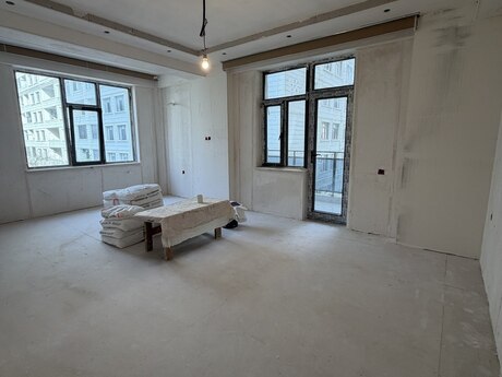 4 otaqlı yeni tikili - Gənclik m. - 145 m²