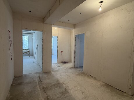 4 otaqlı yeni tikili - Gənclik m. - 145 m²