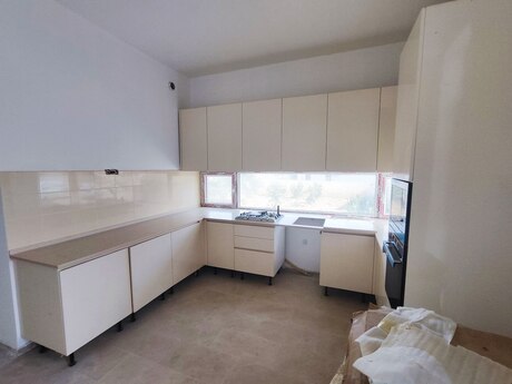 7 otaqlı həyət evi/bağ evi - Yasamal q. - 450 m²