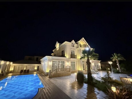 5 otaqlı həyət evi/bağ evi - Bilgəh q. - 480 m²