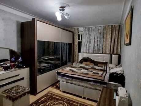 2 otaqlı köhnə tikili - 28 May m. - 60 m²