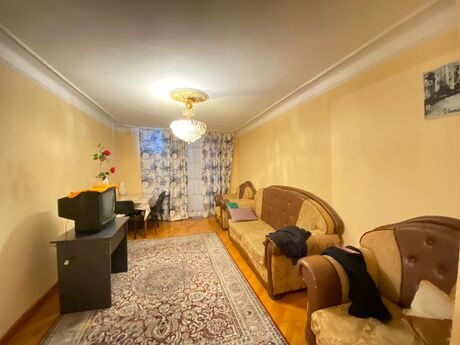 2 otaqlı köhnə tikili - Elmlər Akademiyası m. - 55 m²