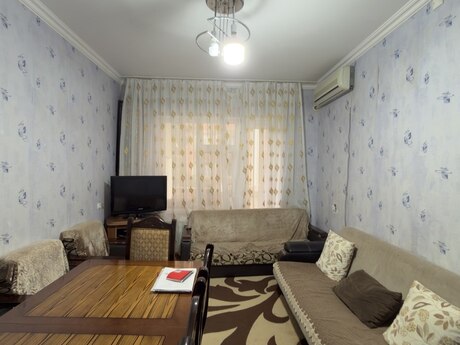4 otaqlı köhnə tikili - Əhmədli m. - 102 m²