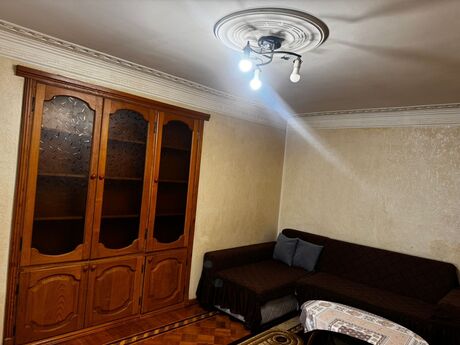 3 otaqlı köhnə tikili - Sahil m. - 80 m²