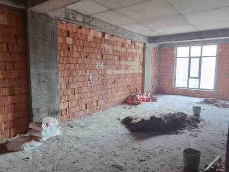 5 otaqlı yeni tikili - 28 May m. - 265 m²