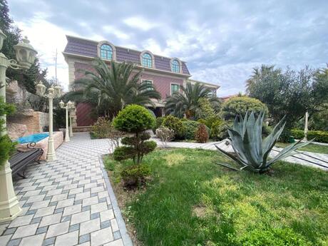 6-комн. дом/дача - Хазарский р. - 400 м²